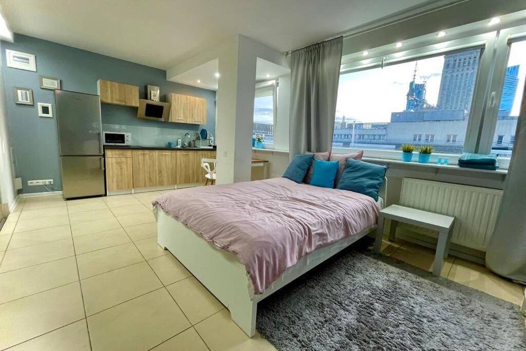 Gold 3 Metro X2 Wifi 300 Mbs 60'Tv Netflix Hbo Appletv+ Appartement Warschau Buitenkant foto