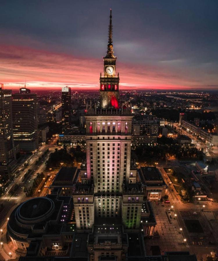 Gold 3 Metro X2 Wifi 300 Mbs 60'Tv Netflix Hbo Appletv+ Appartement Warschau Buitenkant foto